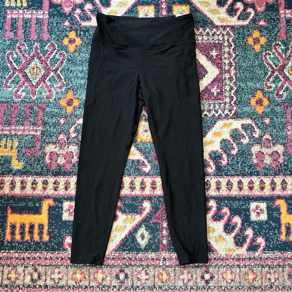 NWT Old Navy Powersoft Leggings with Pockets